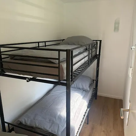 Seddiner - 4 Σπίτι διακοπών